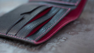 karolinebordas incute atelier parisien maroquinerie paris11 savoir faire artisanat dart made in france personnalisation ecooresponsable point sellier cousu main article de cuir qualite durable surmesure garantie a vie tendance sellerie alafrancaise