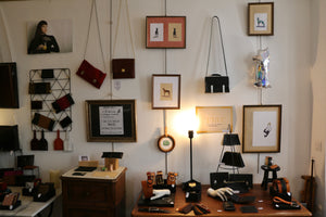 karolinebordas incute atelier parisien maroquinerie paris11 tutodiy cuir fabriquersonsac apprendre experience unique faitmain personnalisation ecoresponsable pointsellier cousumain savoirfaire sellerie alafrancaise fairesoimeme garantie a vie wecandoo
